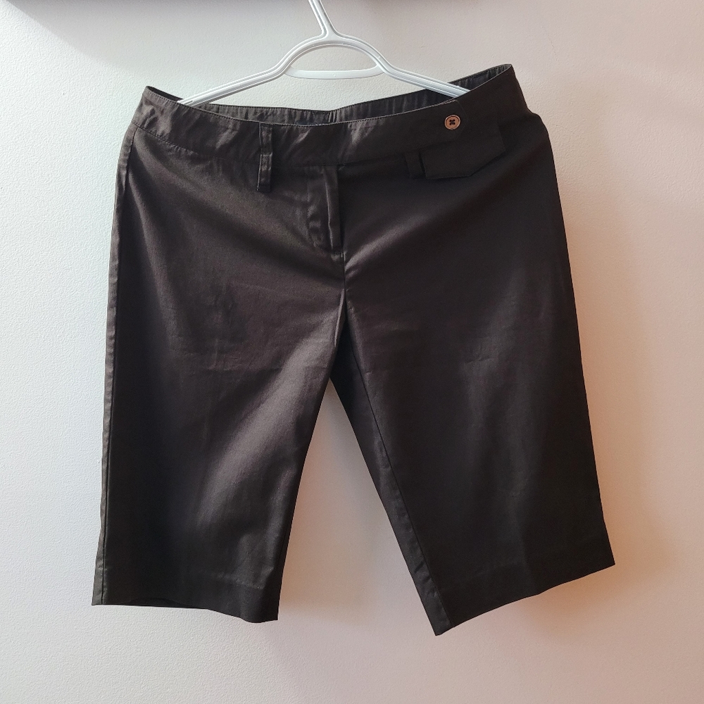 Bermuda Brown Shorts